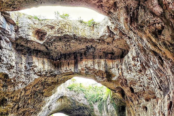 3 Caves tour - Saeva dupka , Eyes of God cave & Devetashka Cave - The 10-hour day: pickup, drives, and restroom timing