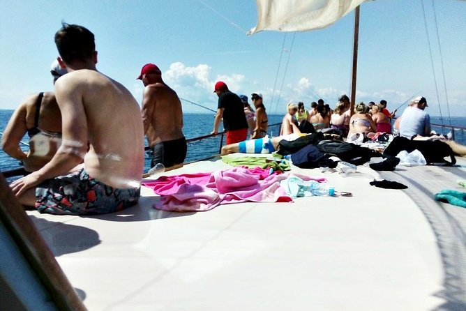 4-hour Boat Trip with Fishing, Lunch and Unlimited Drinks in Nessebar - Key highlights at a glance