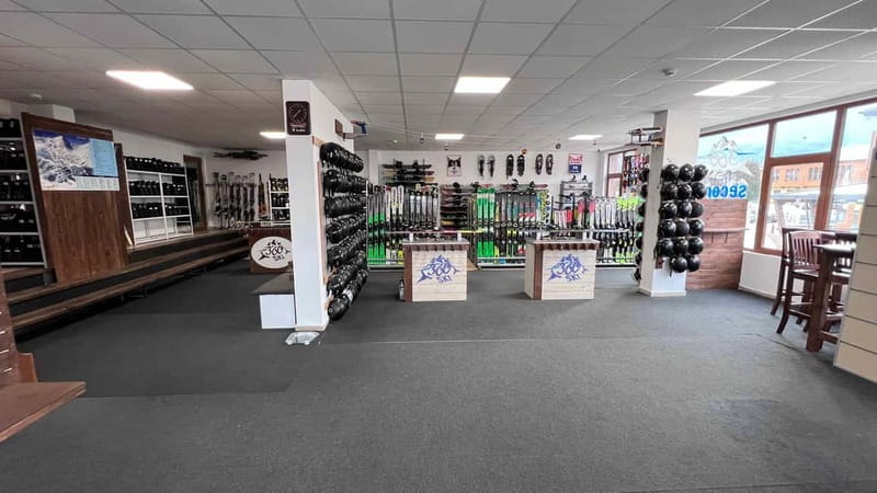 Bansko: Ski and Snowboard equipment rental - Quick hits before you rent