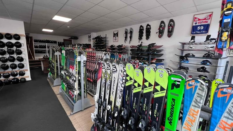 Bansko: Ski and Snowboard equipment rental - What is included, and what you still need to bring or rent