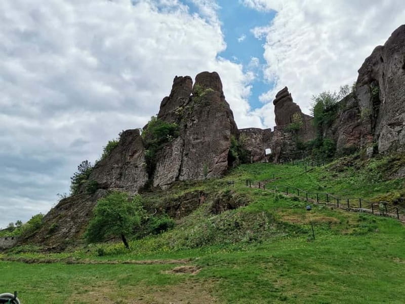 Belogradchik Rocks & Venetsa Cave Day Trip from Sofia - Belogradchik Fortress: Red Rocks, Big Views, and a Real Wander Window