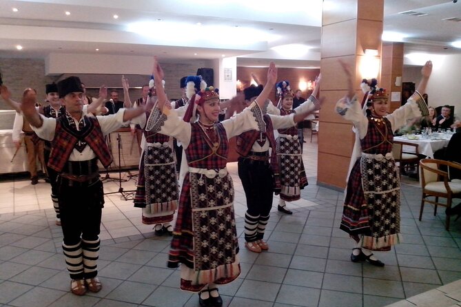 Bulgarian Dinner with Show from Nessebar and Sunny Beach - Key highlights at a glance