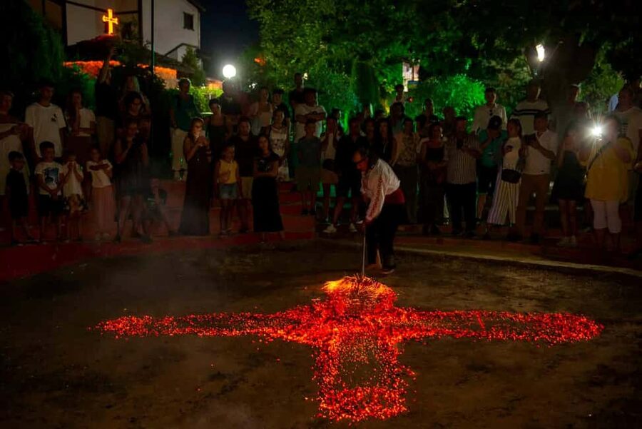 Bulgarian Village Folklore Show with Dinner - Who This Tour Fits Best, and Who Might Feel Unsure