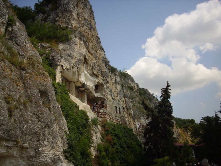 Day Trip to Bulgaria and Veliko Tarnovo from Bucharest - Why This Bucharest to Bulgaria Day Trip Feels Worth It