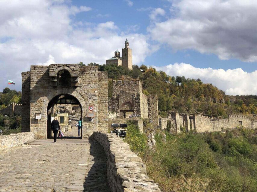 Day Trip to Bulgaria and Veliko Tarnovo from Bucharest - St. Dimitrie Basarabov Monastery: A Cliff-Side Place With Daily Life