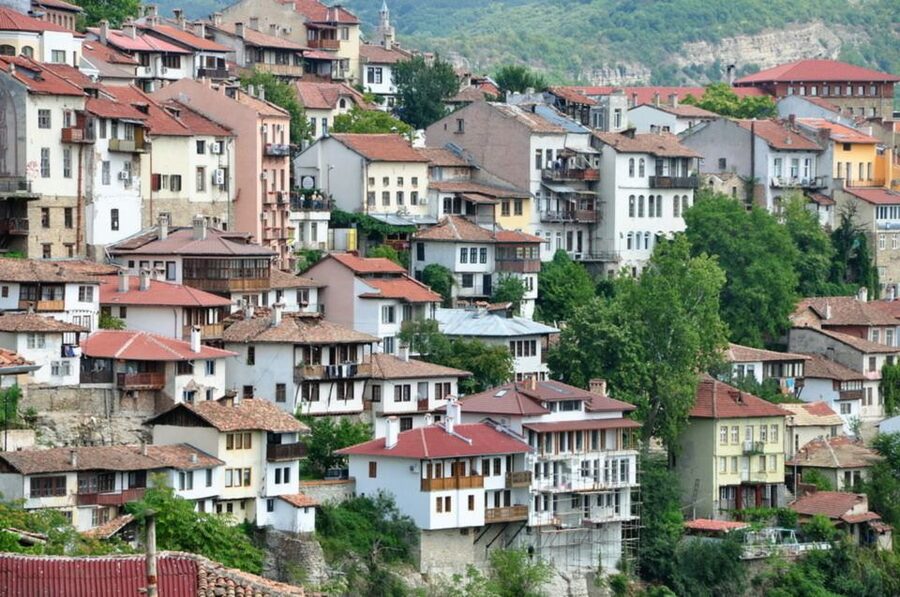Day Trip to Bulgaria and Veliko Tarnovo from Bucharest - How the Timing Works in Real Life (Not Just on Paper)