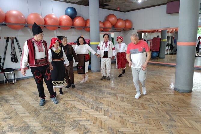 Discover Bulgaria with Dance in Sofia, Bulgaria - Learning the choro: building rhythm without getting lost
