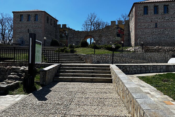 Explore Bulgaria’s COMMUNISM Era-Todor Zhivkov DayTrip from Sofia - Weather, timing, and keeping your day on track