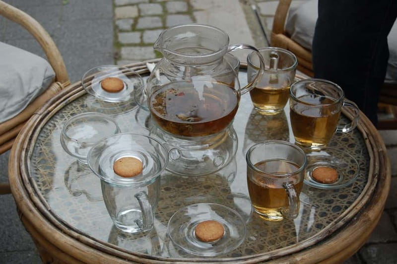 Food Walk Plovdiv: Bulgarian Food and Culture Tour - From ayran to herbal tea: what you sip and why