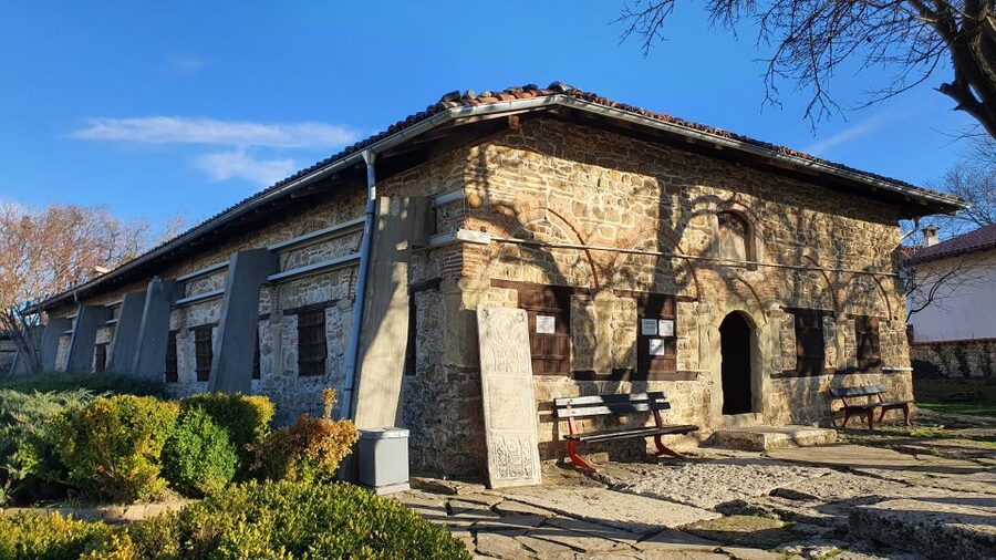 From Bucharest: Bulgaria 1-Day Tour - Veliko Tarnovo: The Former Capital City With One Focused Hour