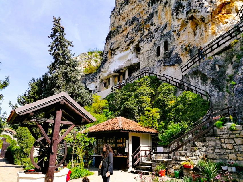 From Bucharest: Day Trip to Medieval Marvels of Bulgaria - Arbanassi UNESCO village, fortified homes and church detail
