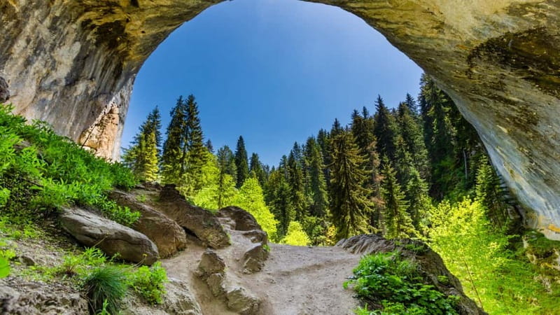 From Plovdiv: Wonderful Bridges and Rhodope Cuisine Day Trip - Key reasons this trip works well