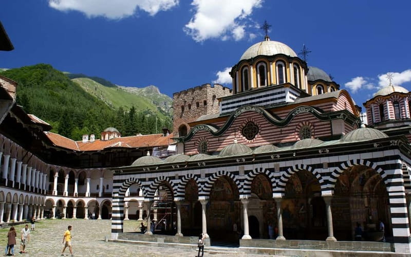 From Sofia: 7 Rila Lakes and Rila Monastery Extended Trip - Rila Monastery in 75 minutes: what you can actually see
