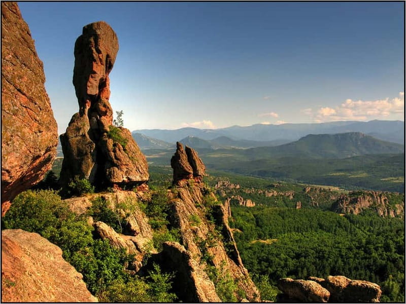 From Sofia: Belogradchik Rocks & Venetsa Cave Full-Day Tour - Why Belogradchik Rocks and Venetsa Cave are a smart Sofia day trip