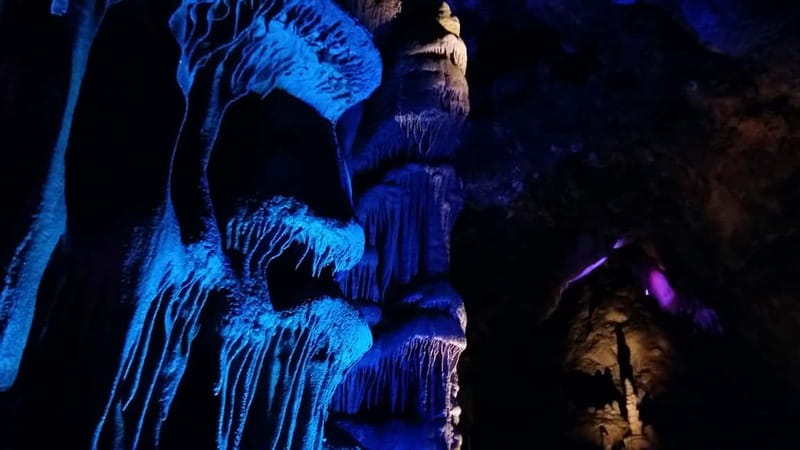 From Sofia: Belogradchik Rocks & Venetsa Cave Full-Day Tour - Venetsa Cave: what that 40-minute guided walk is really like