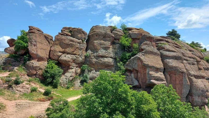 From Sofia: Day Trip to Belogradchik Rocks and Fortress - The optional 45-minute downhill hike: for people who want more rocks