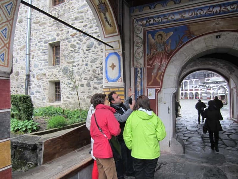 From Sofia: Full-Day Tour to Rila Monastery with Options - How the guide and audio guides work together (English, Spanish, and more)