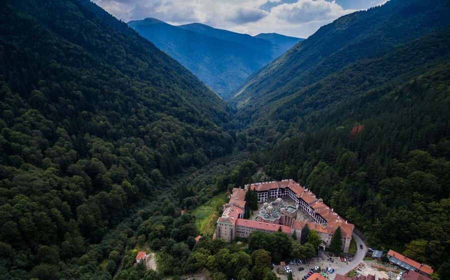 From Sofia: Plovdiv and Rila Monastery tour in one day - Rila Monastery visit: dress code, timing, and seeing the main church area