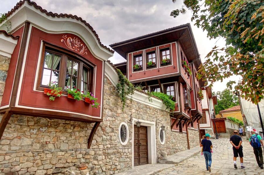 From Sofia: Plovdiv and Rila Monastery tour in one day - Who this tour suits best, and who should think twice