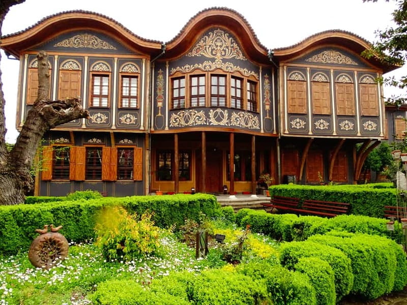 From Sofia: Plovdiv with audio guide + free pick-up - Roman Stadium, Amphitheatre, and Forum: what to look for