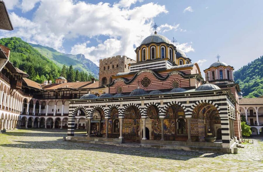 From Sofia: Rila Monastery Tour with Wine & Food degustation - Getting from Sofia to the mountains without turning it into a hassle