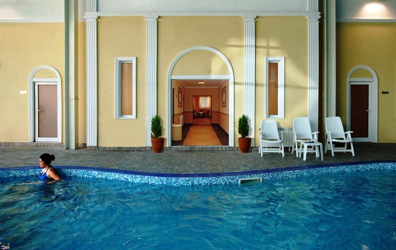 From Sofia: Rila Monastery UNESCO Site & Outdoor Mineral Spa - The Spa Shift: Sapareva Banya Mineral Water at Aqua Club (Kotvata)