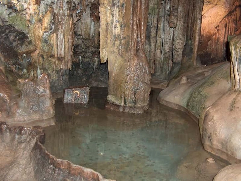 From Sofia: Saeva Dupka and Ledenika Caves Tour - A one-day cave sampler of Vratsa Province