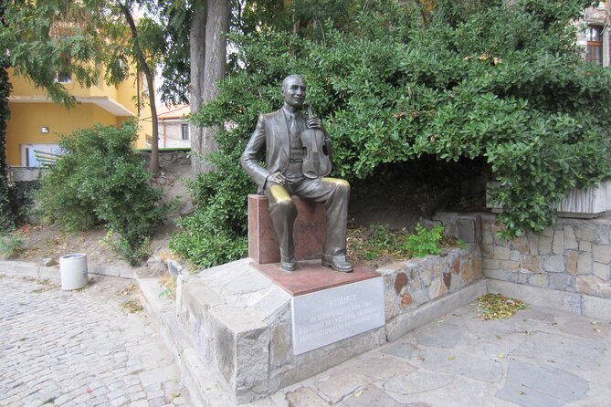 Full-Day Plovdiv and Asen’s Fortress Tour from Sofia - Guide style and audio support: how to make the most of it