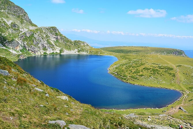 Full-day Rila Mountains, Seven Lakes Hike, and Hot Springs Tour from Sofia - What to pack for Seven Lakes and hot springs comfort