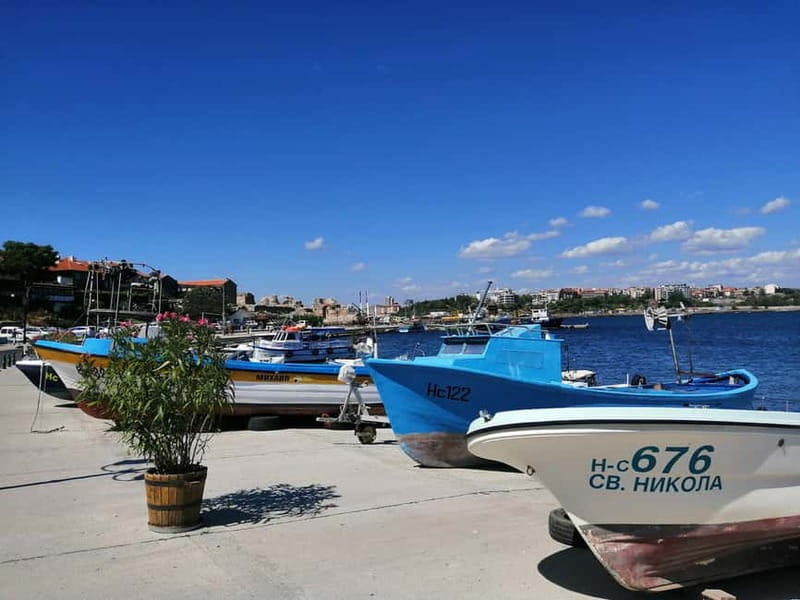 Nessebar: Guided City Tour - The Drive and the Panoramic Bay Stop