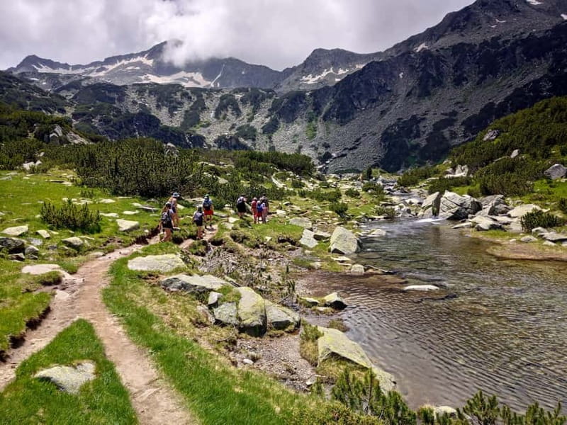 Pirin National Park: Glacial Lakes and Jagged Peaks Day Trip - Lake time: the Banderitsa glacial circuit step by step
