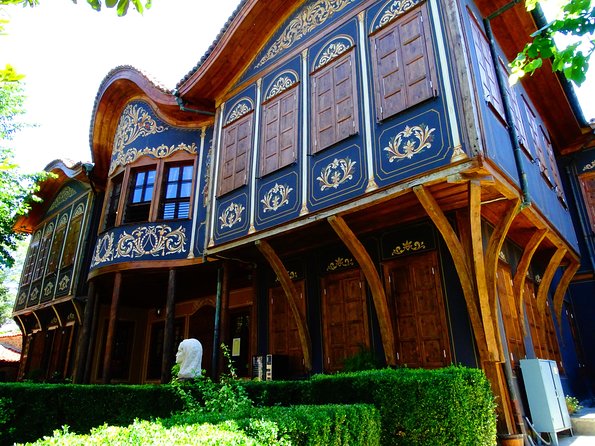 Plovdiv and Perushtitsa Day Trip with Wine Tasting from Sofia - Villa Yustina wine tasting: pace yourself and ask for more pours