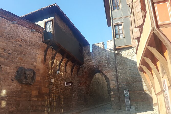 Plovdiv Full-Day Small-Group Tour from Sofia with Pickup - Stop 6: Kapana, the relaxed finish with lunch and souvenirs