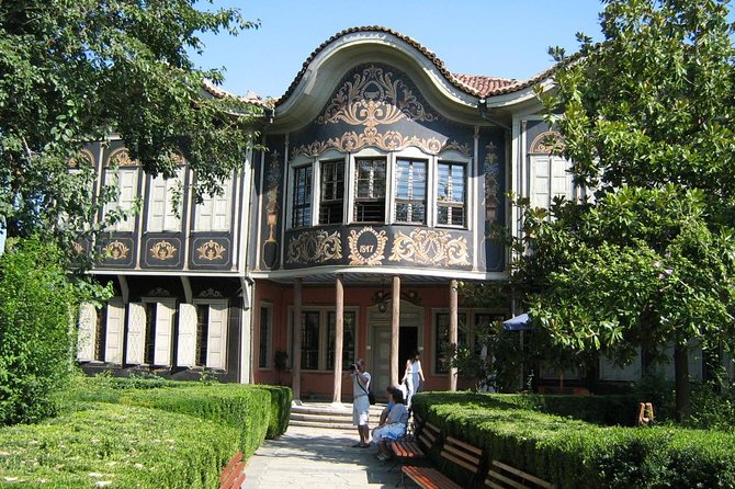 Plovdiv Sightseeing private walking tour - Old Plovdiv on the Three Hills: Where Revival Houses Meet Roman-Era Bones