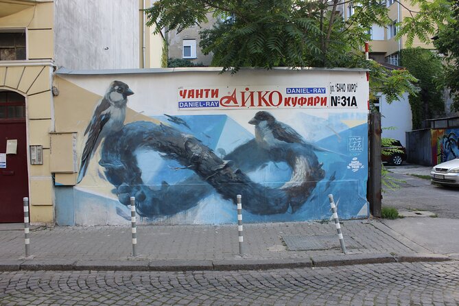 Private 2 Hours Sofia Street Art and Graffiti Tour - Price of $42.33: what you are really paying for