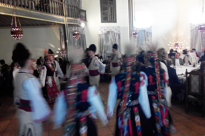 Private Sofia Night Tour with Bulgarian Folklore & Dinner - Banya Bashi Mosque: a small stop with the right timing mindset