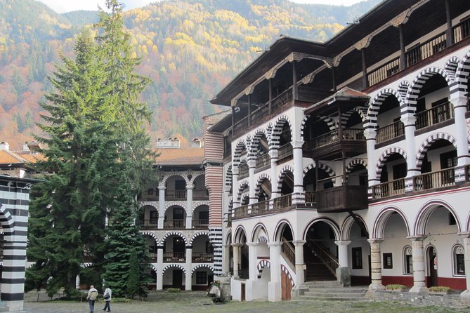 Rila Monastery and Boyana Church Shuttle Tour - Lunch Break Reality: A Restaurant Near Rila