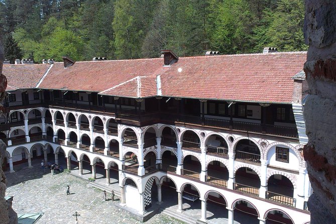 Rila Monastery and Boyana Church Shuttle Tour - Getting Started in Sofia: The 9:00 AM Rhythm