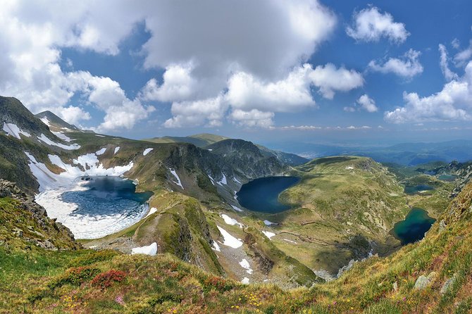 Seven Rila Lakes Guided Hike With chairlift ticket - What To Wear: Shoes, Warm Layers, and Small Safety Rules