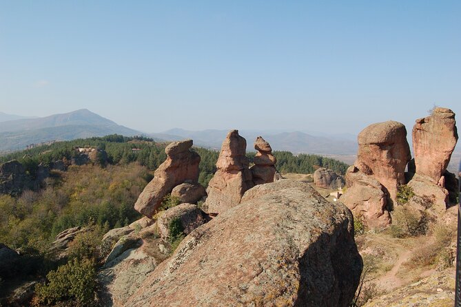 Small Group Tour to Belogradchik Fortress&Venetsa Cave from Sofia - Who should book this day trip?