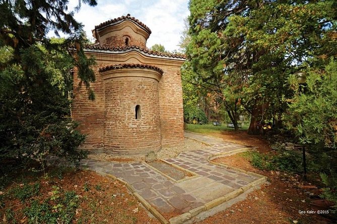 Small Group Tour to Rila Monastery and Boyana Church - What to Bring for a No-Food, Mountain-Drive Day