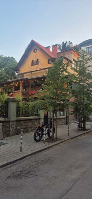 Sofia: 5-Stop Food & Culture Tour by Communist-Era Tram - Turning Sofia landmarks into a real food crawl