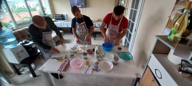 Sofia: Banitsa Pastry Class with a Local with Bulgarian Wine - Should You Book This Sofia Banitsa and Wine Workshop?
