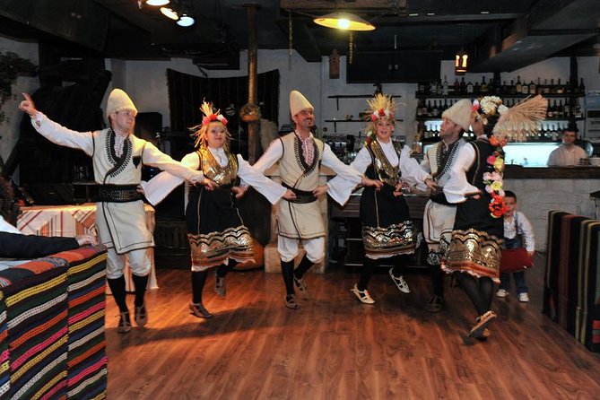 Sofia by Night Panoramic Tour with Dinner and Folklore Show - How the Photos Actually Work in a Panoramic Tour