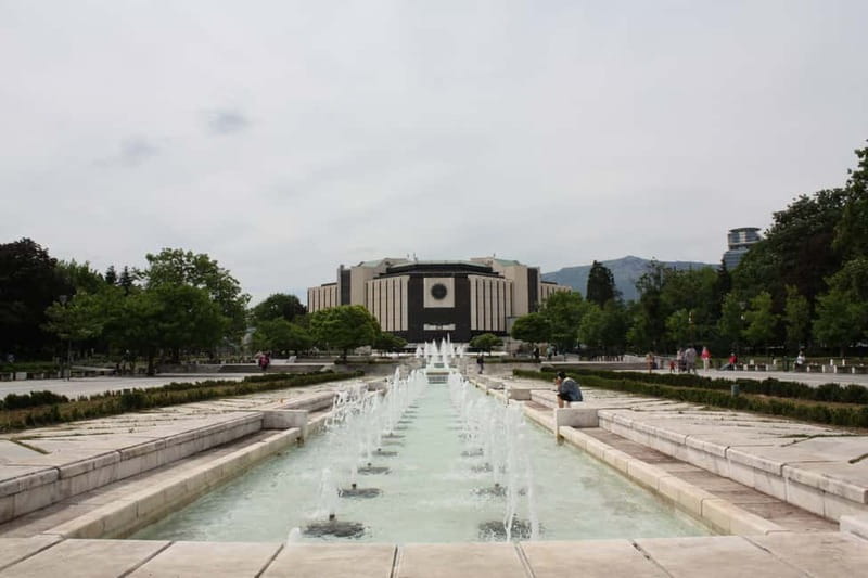 Sofia: Communist History Walking Tour - Meeting point and pacing through the center