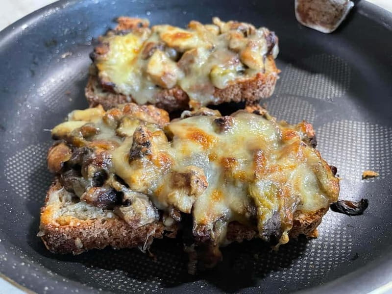 Sofia: Culinary Adventure To The Fungi And Botanical Kingdom - The Gourmet Picnic Lunch: How the Food Fits the Forest