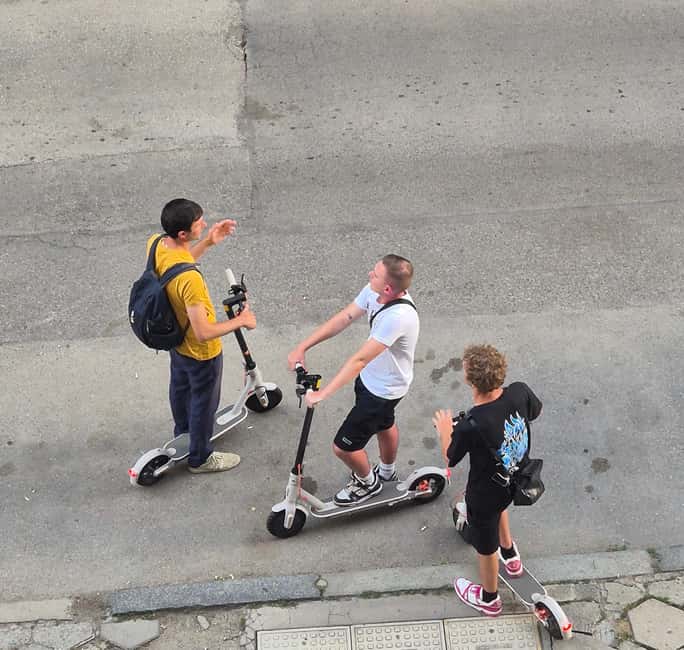 Sofia: Electric Scooter Guided Tour - To the National Palace of Culture and the fountains around it