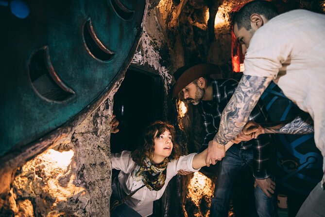 Sofia Escape Room - Teorema Rooms - Checking In Fast, Then Getting to the Fun Part