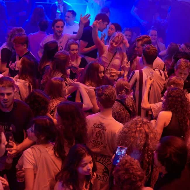 Sofia's Hidden Bars: 4-Hour Pub Crawl - The 4-hour route, hidden bars to late-night fun
