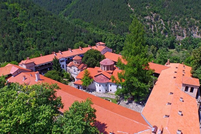 Tour from Plovdiv to Bachkovo,Asen Fortress and Wonderful Bridges - Wonderful Bridges, Chudnite Mostove: the free rock formation stop that feels unreal